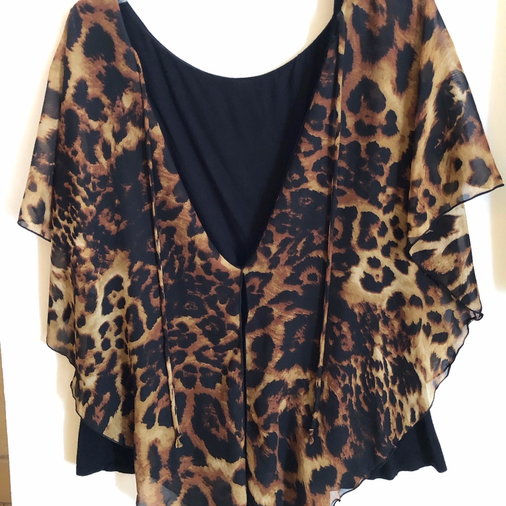 Leopard Top